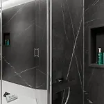 7 Luxury By Karat 公寓